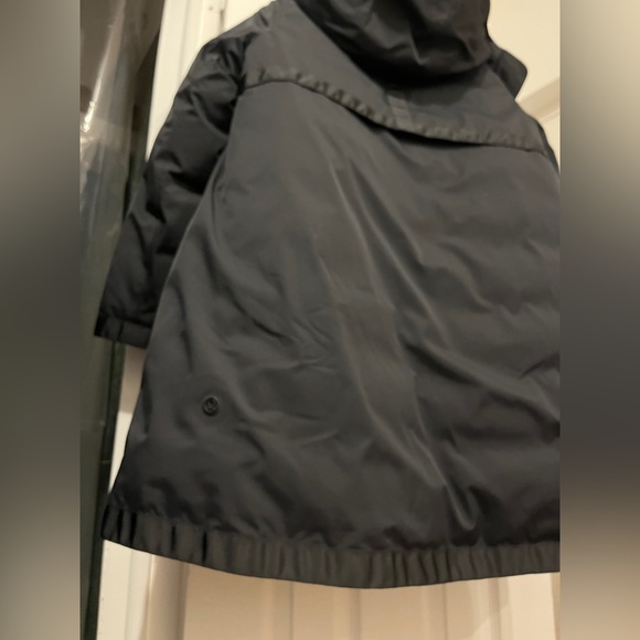 Lululemon Out In The Elements Parka - Picture 12 of 14